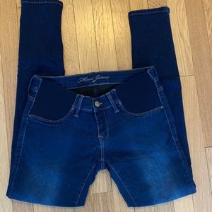 Maternity skinny jeans